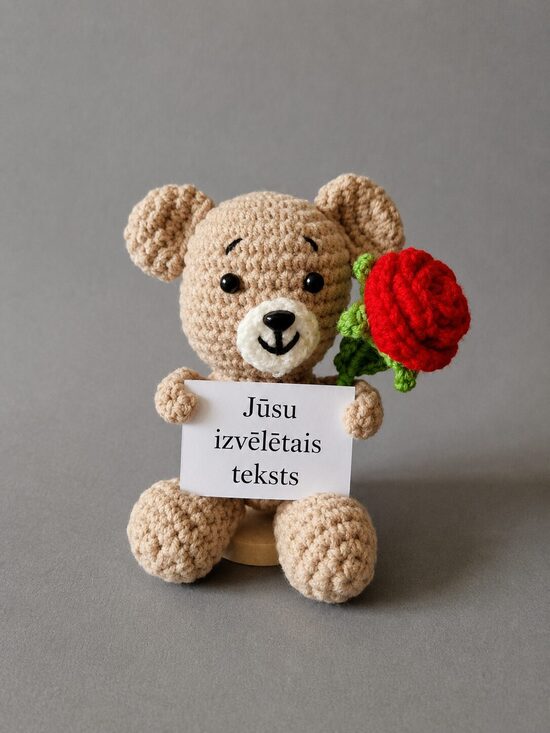 Mīļš lācītis ar Jūsu personalizētu vēstījumu uz kartiņas 